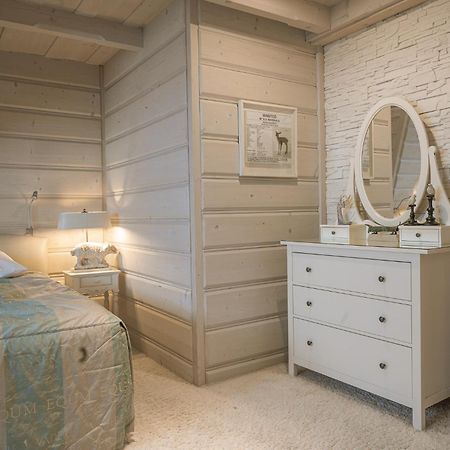 Kwiat Sniegu Deluxe Kolo Gubalowki Nowe Bystre Exterior foto